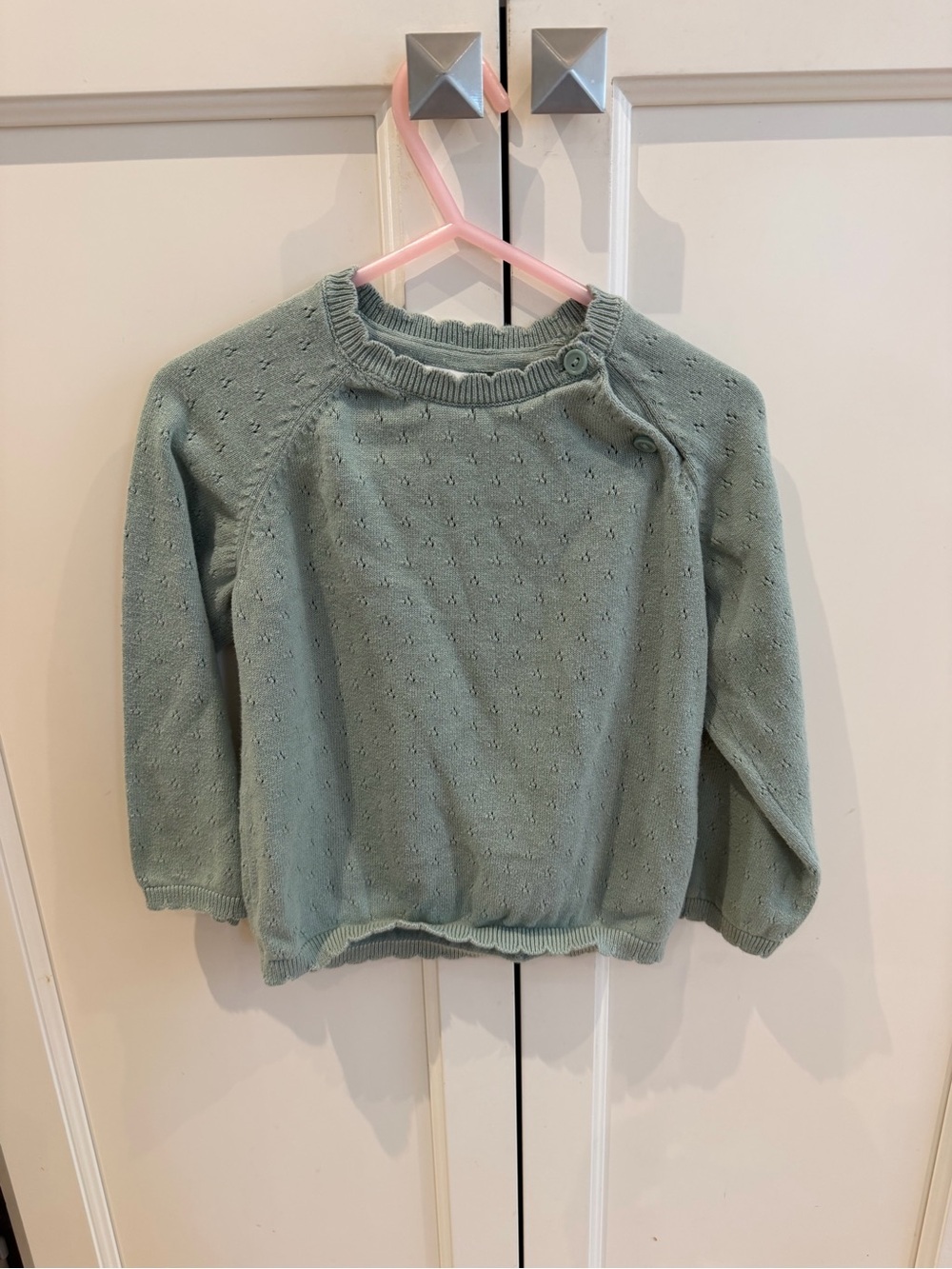 H&M 2t Light Sage Green Crewneck Sweater